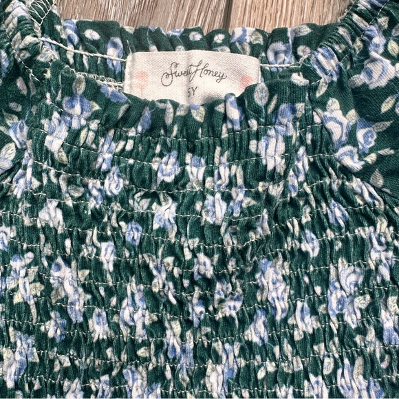 SweetHoney Smocked Romper - Picture 2 of 4